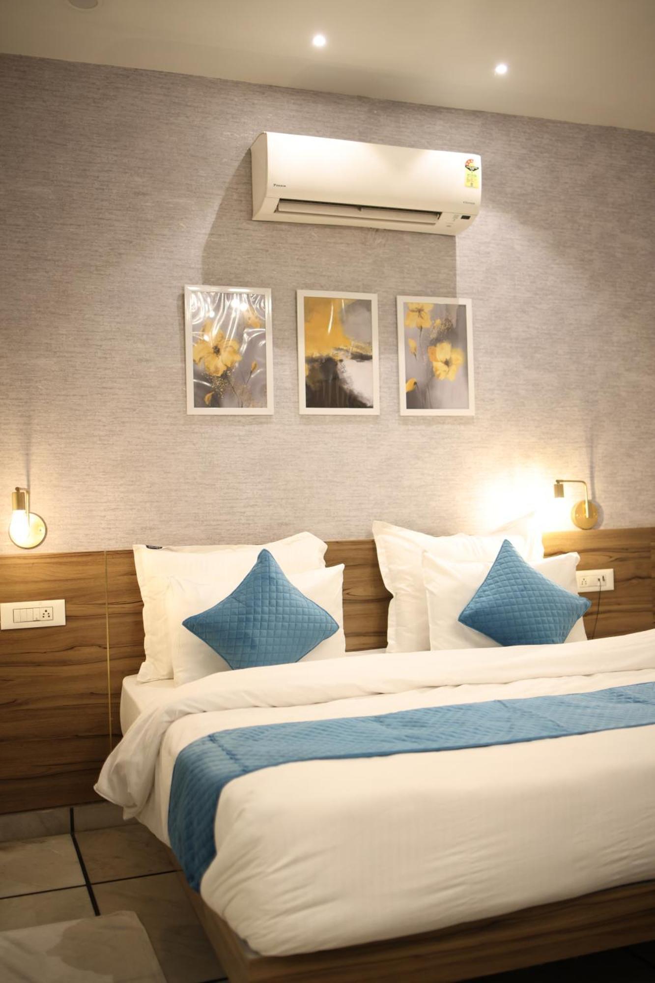 Gallivanto Inn - Rohini Delhi  Exteriör bild